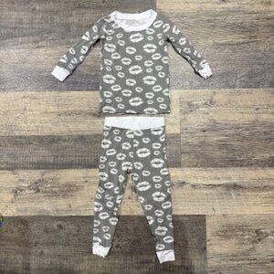 Little Sleepies 12-18 Months Pajamas Kiss Print